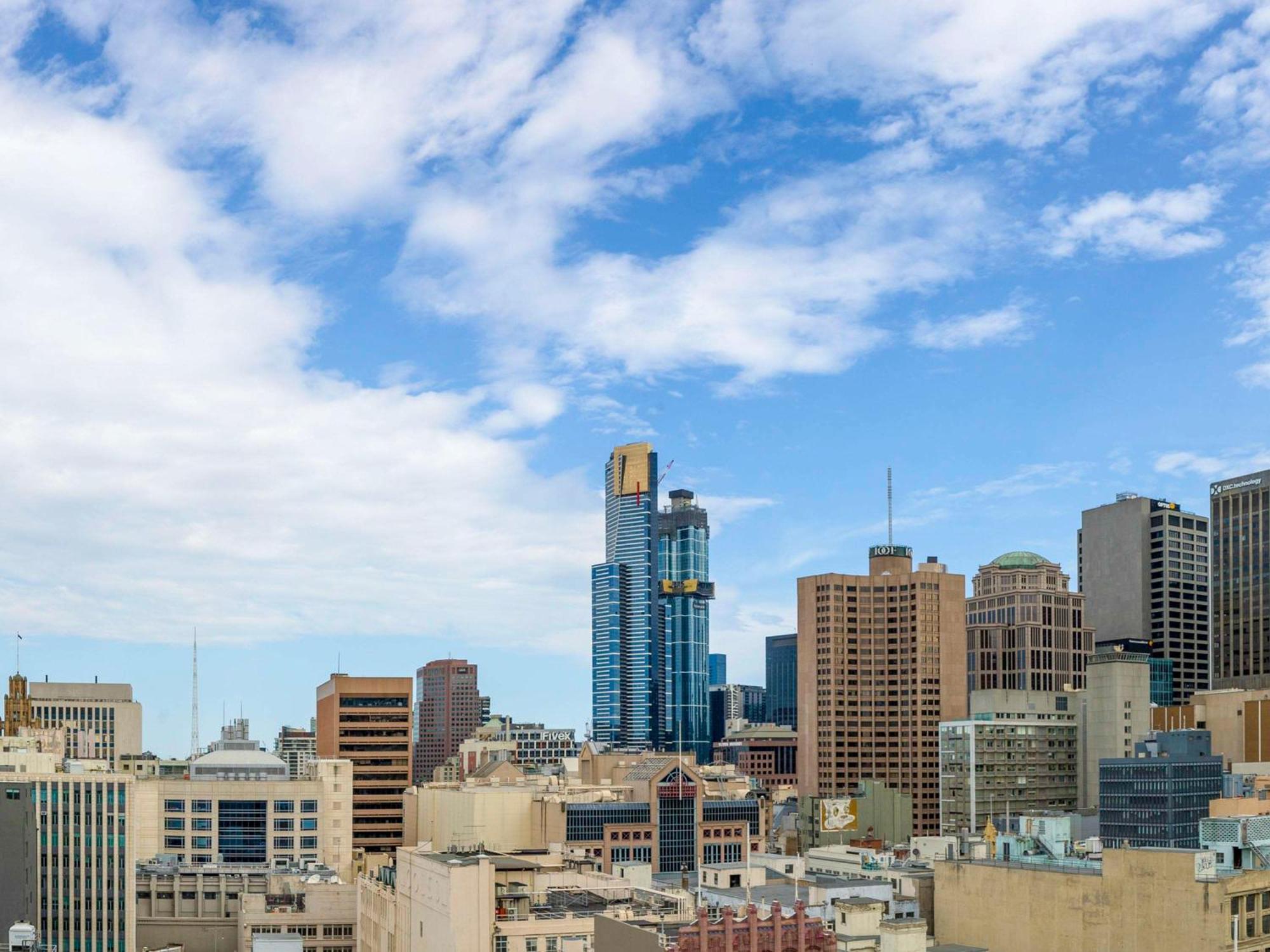 Pullman Melbourne City Centre Exterior foto Skyline of Perth